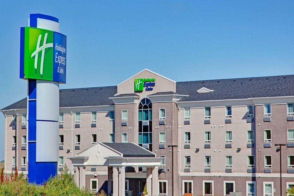 Holiday Inn Express Yorkton East By Ihg Exterior foto